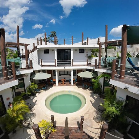 Ade Hotel Бакалар Экстерьер фото