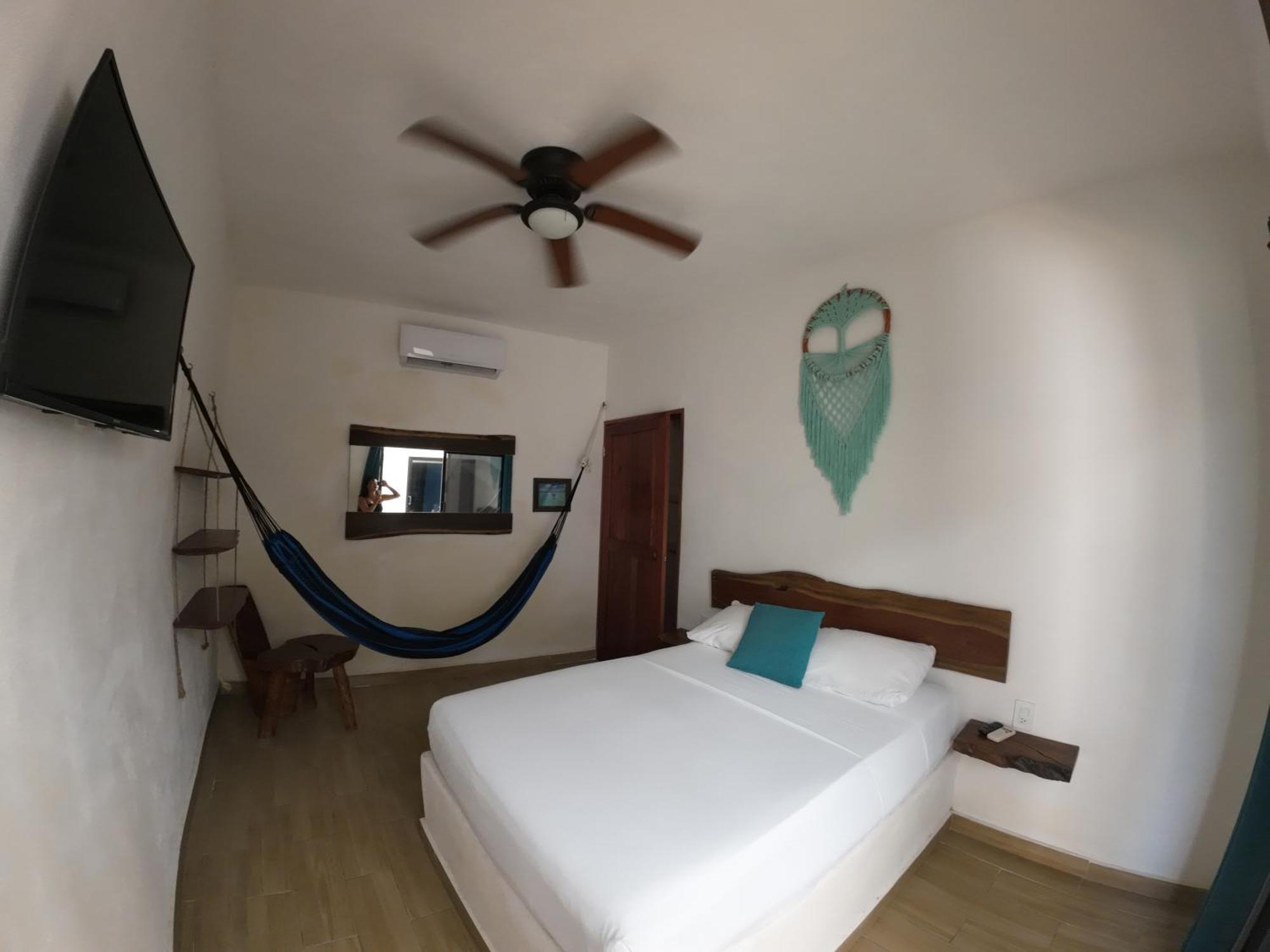 Ade Hotel Бакалар Экстерьер фото