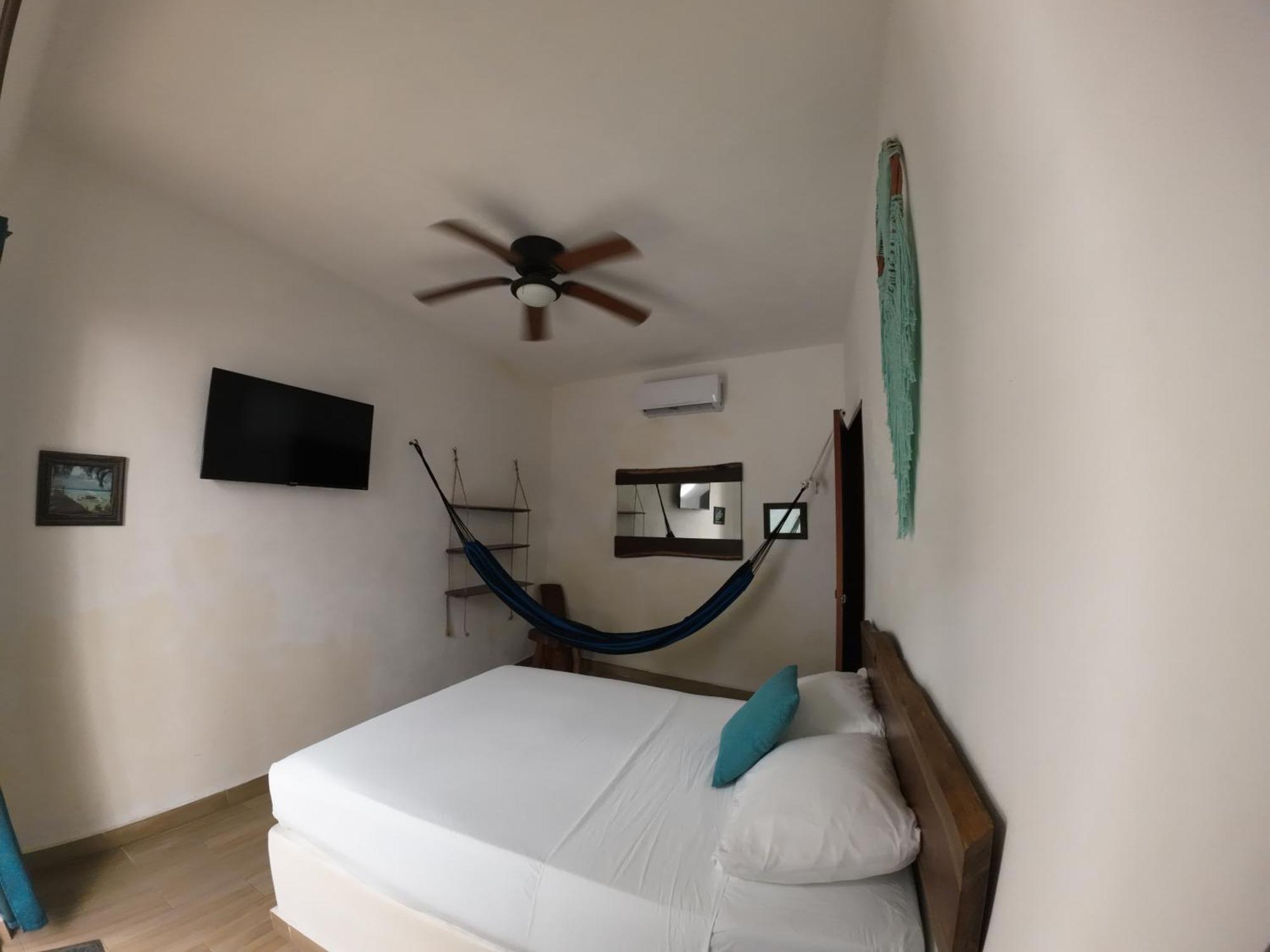 Ade Hotel Бакалар Экстерьер фото
