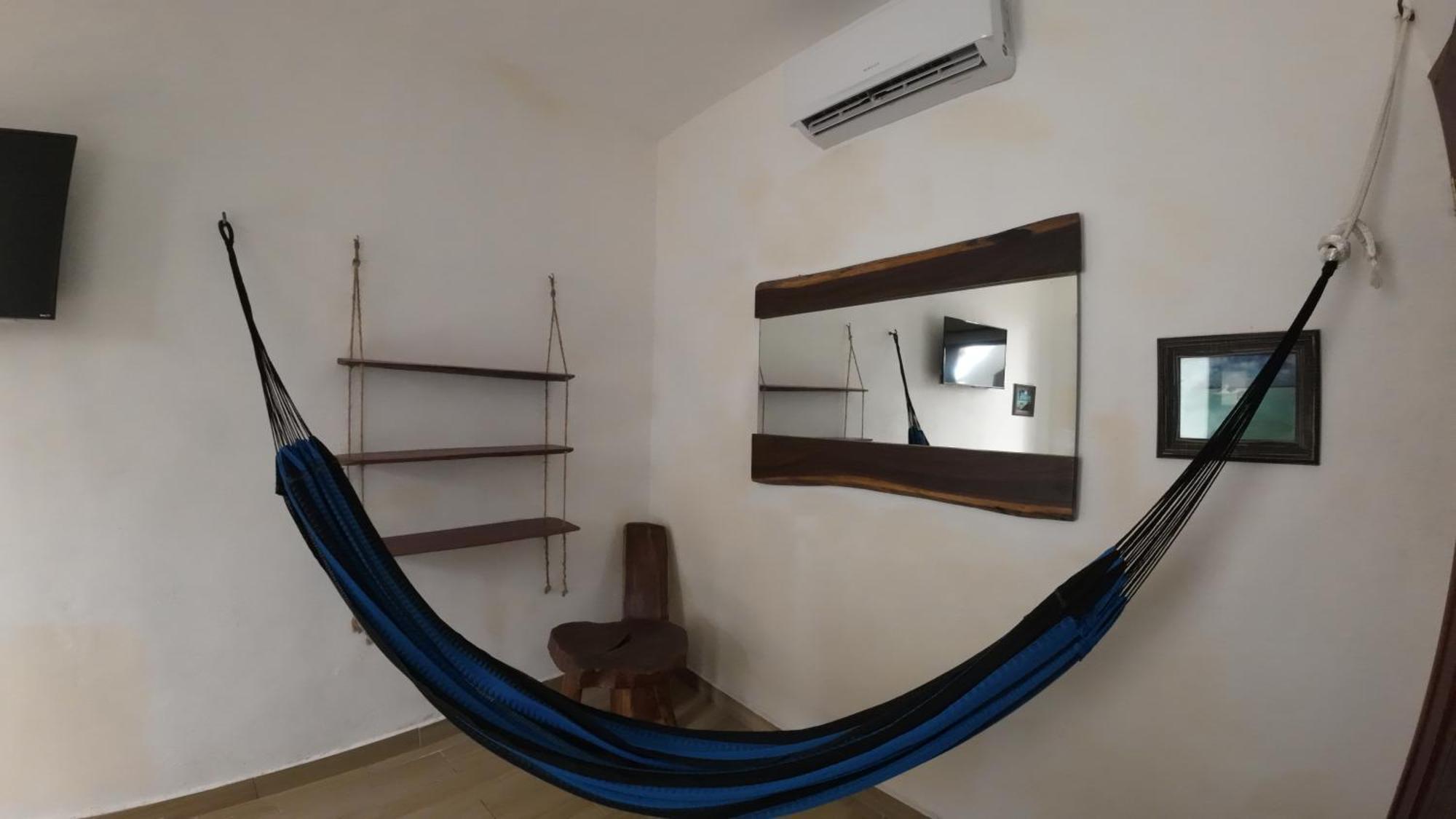 Ade Hotel Бакалар Экстерьер фото